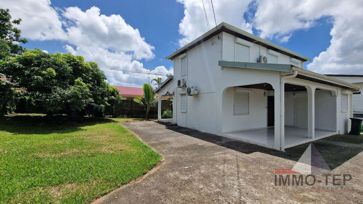 Maison à LE LAMENTIN