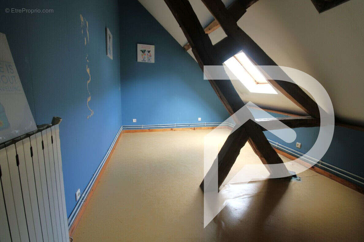 Maison à PONT-SAINTE-MAXENCE