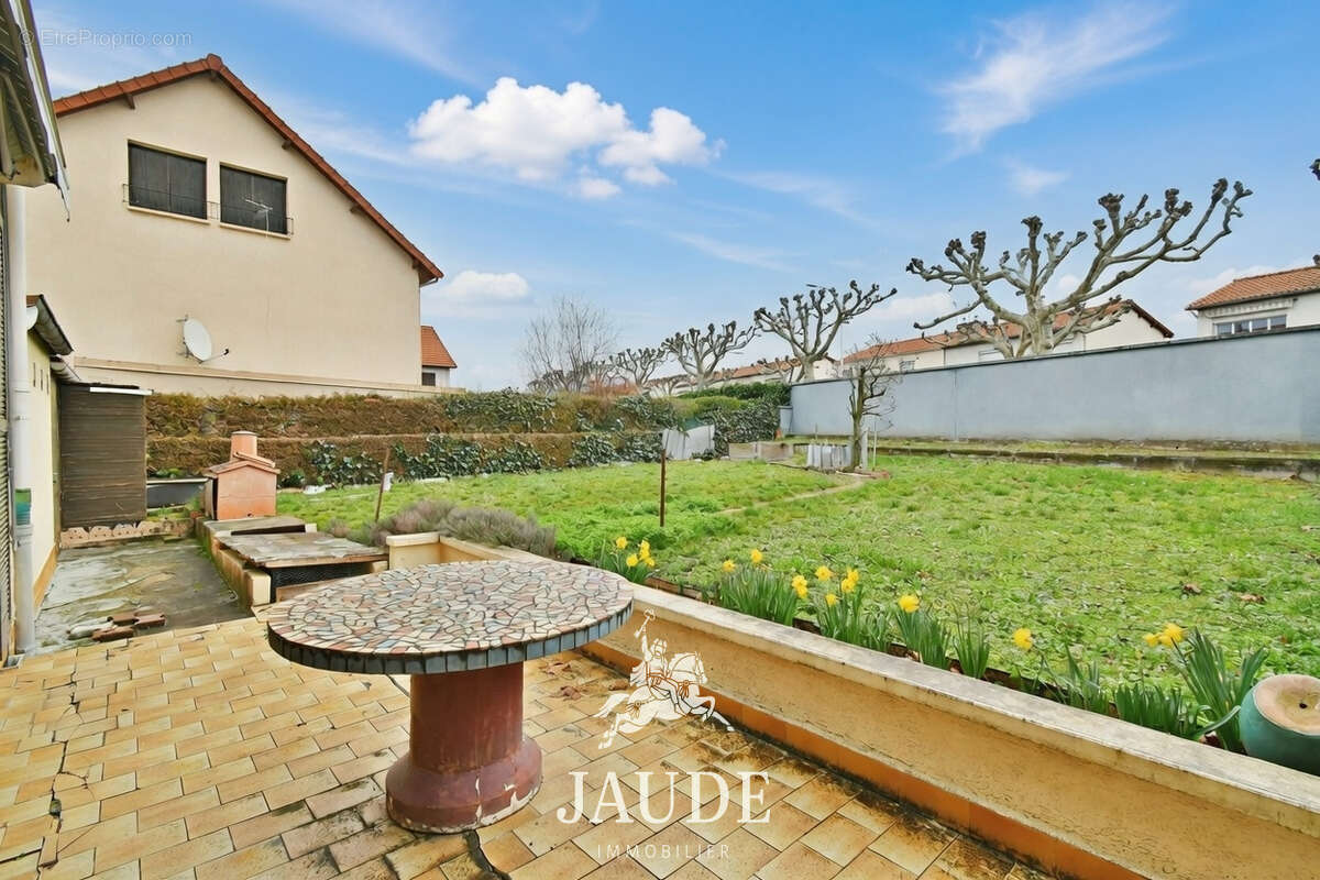 Maison à COURNON-D'AUVERGNE
