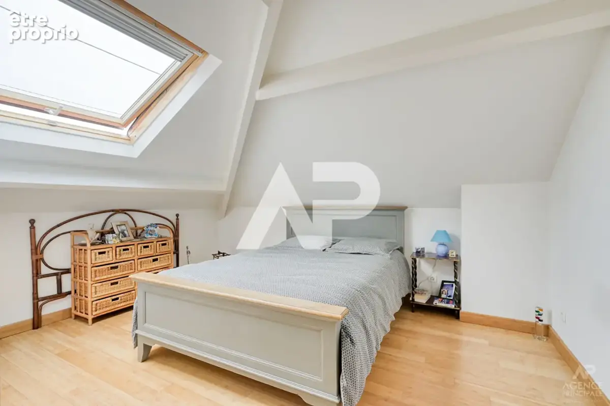 Maison Rueil Malmaison 6 pièce(s) 135 m2 - photo 12