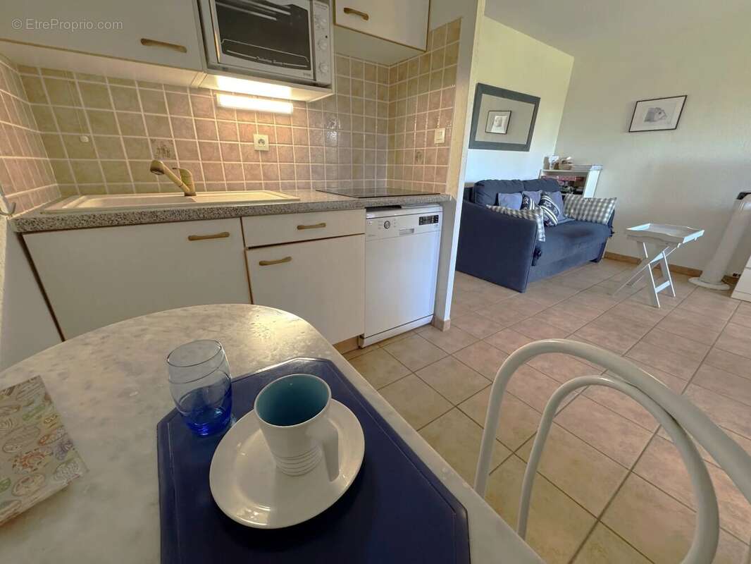 Appartement à LA LONDE-LES-MAURES