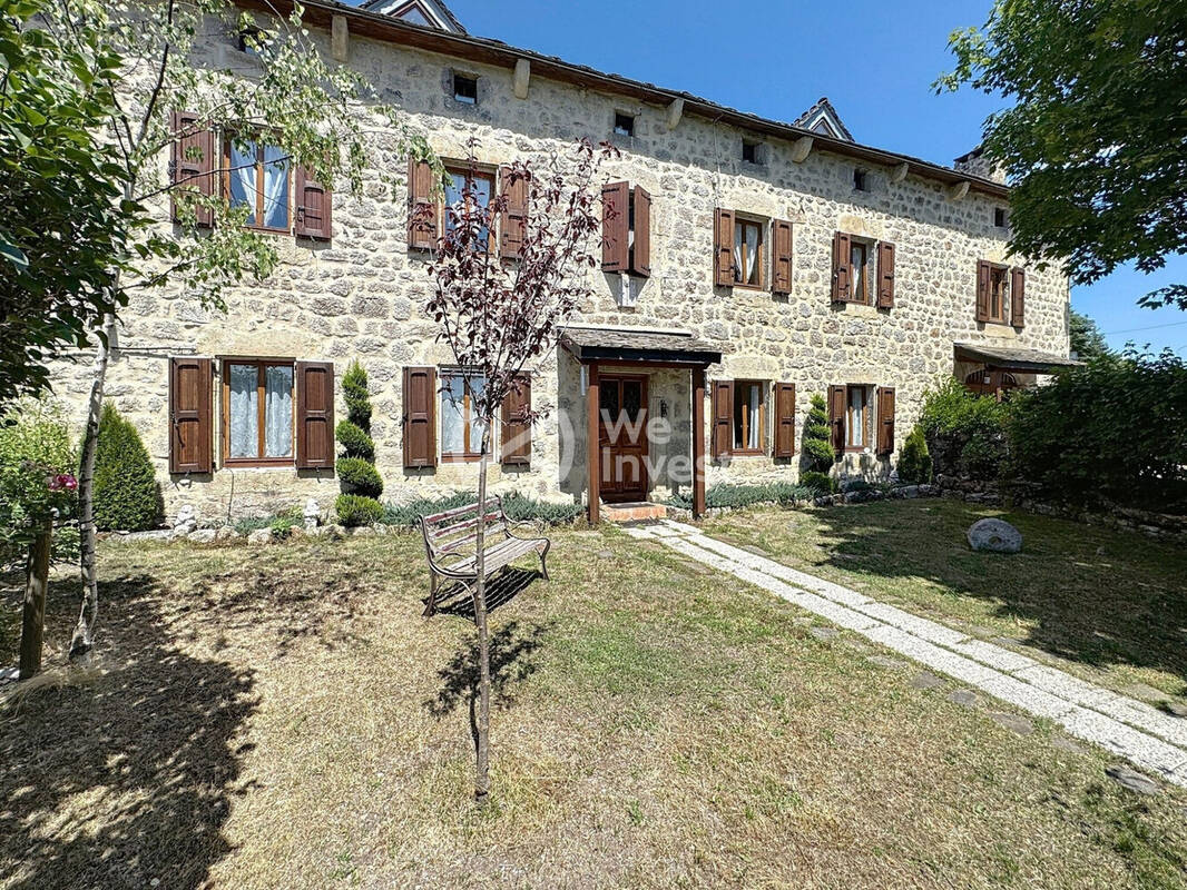Maison à CHATEAUNEUF-DE-RANDON