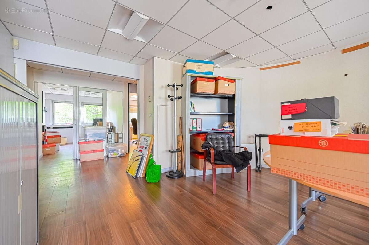 Appartement 121 m² à Clichy  - photo 8