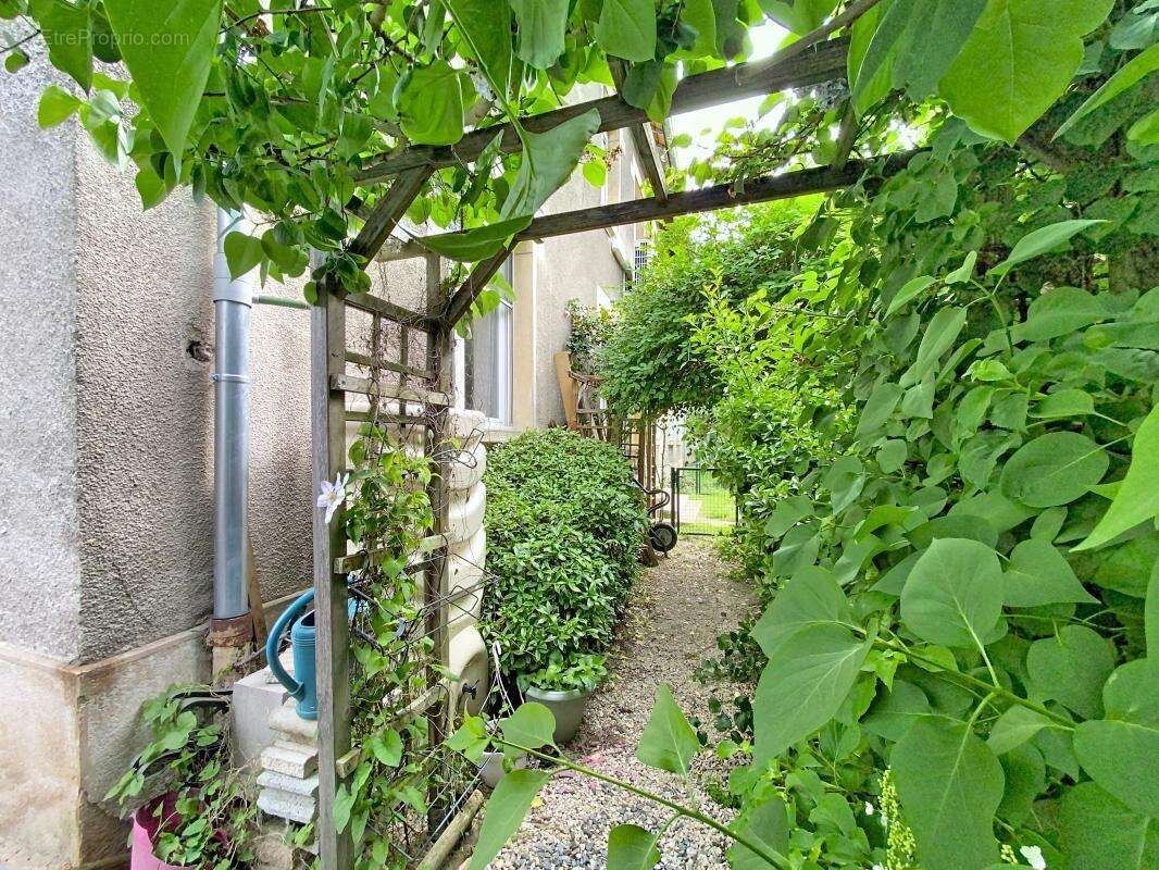 Appartement à GIVORS