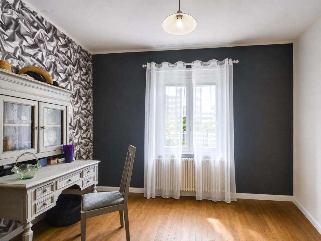 SAINT-CLAIR-DU-RHÔNE – Grande maison familiale de 165 m2 - photo 8