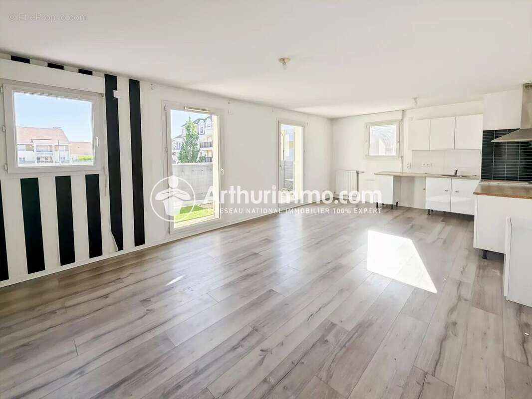 Appartement à TIGERY