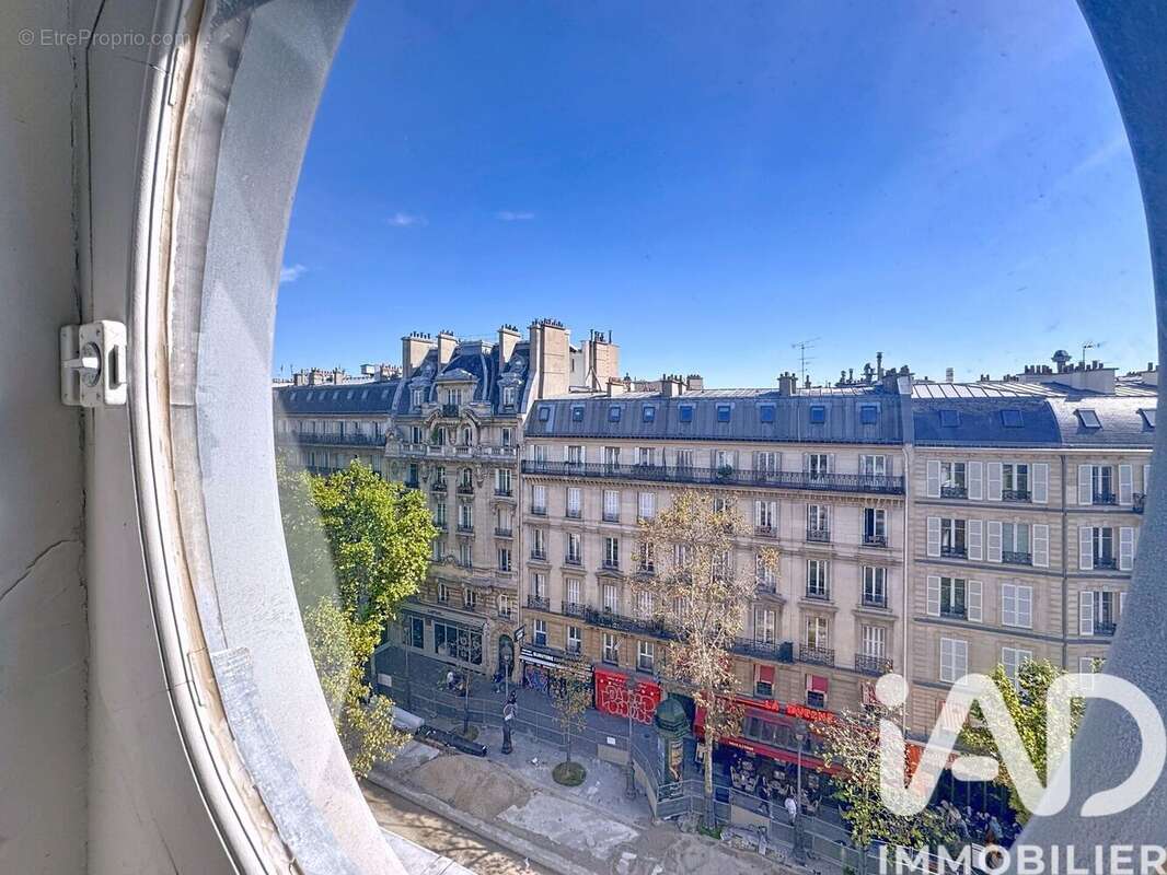 Photo 8 - Appartement à PARIS-10E