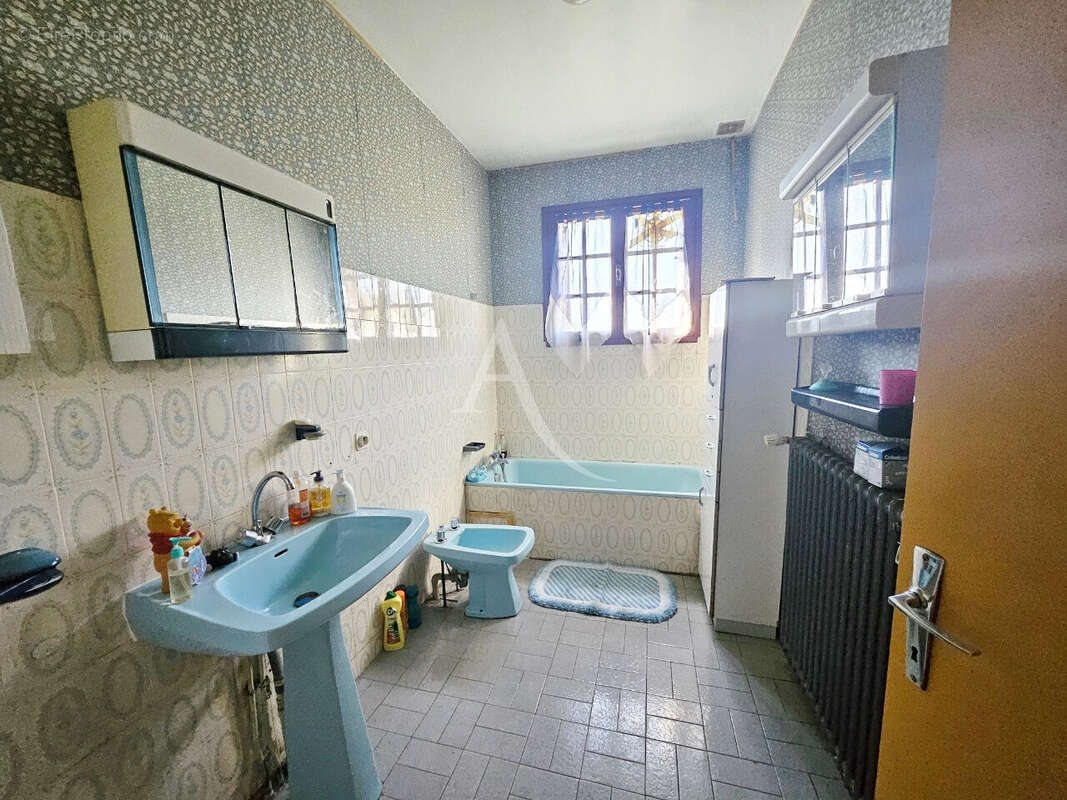 Maison à MONDONVILLE