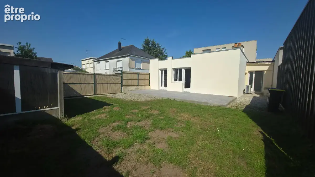 Maison de centre bourg de plain pied 2 chambres et jardin Donges 4 pièce(s) 87 m2 - photo 18