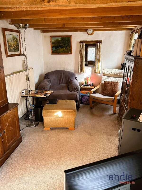 Maison à SAINT-REMY-SUR-CREUSE