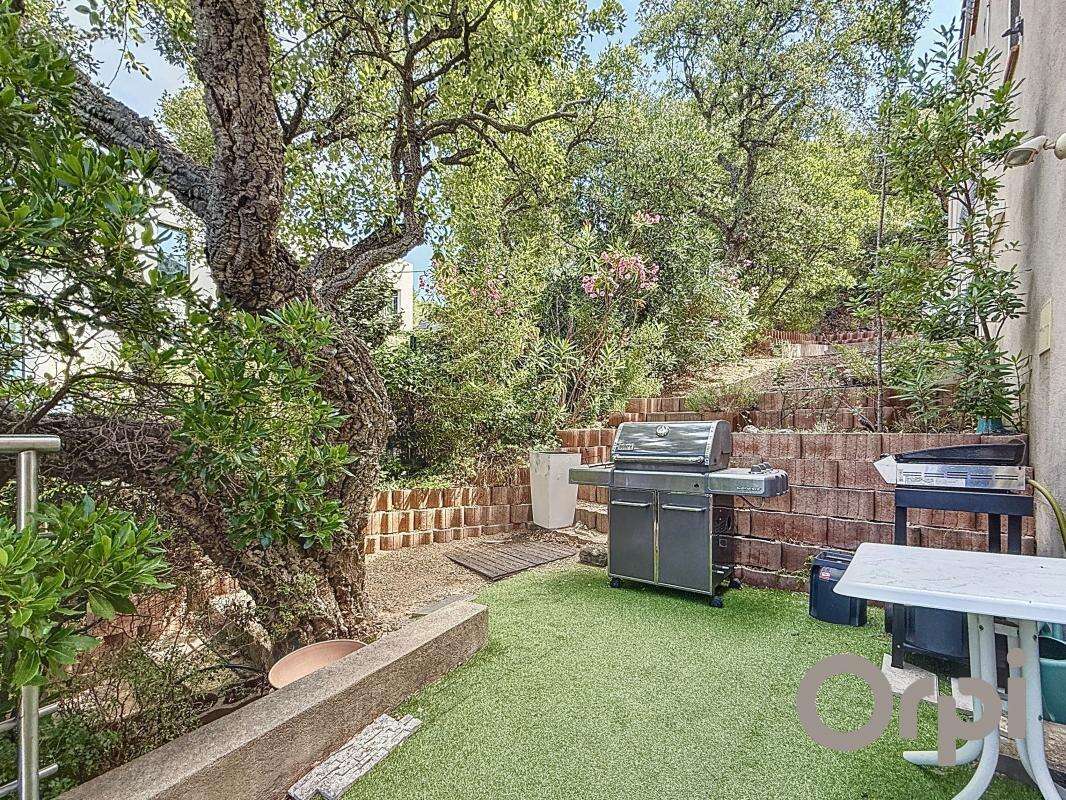 Maison à LES ISSAMBRES