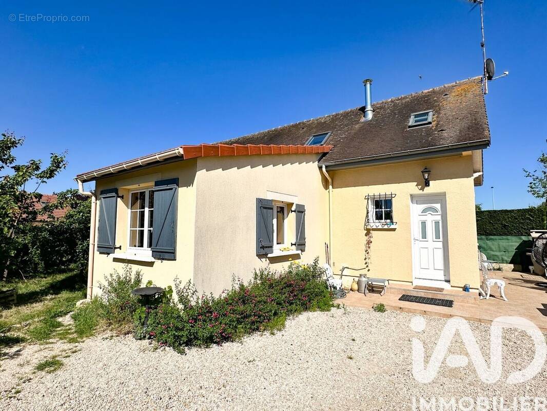 Photo 1 - Maison à BOISSISE-LE-ROI