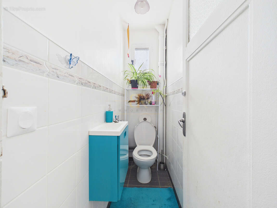 Appartement à PARIS-20E