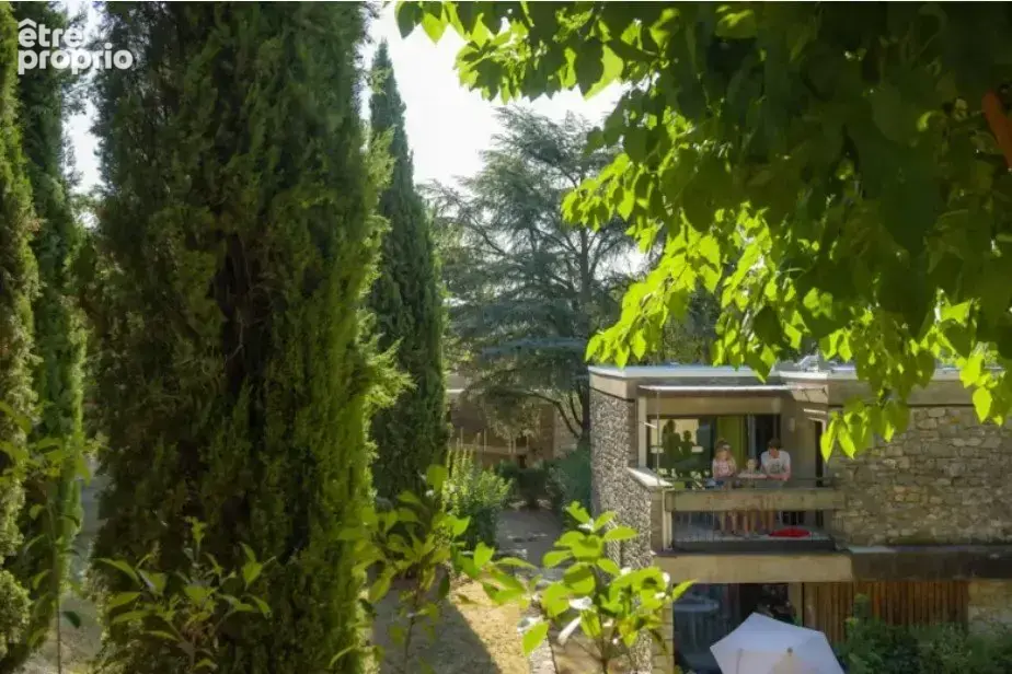 INVESTISSEMENT LOCATIF  BERRIAS ET CASTELJAU - Résidence Vacances Bleues Lou Castel***- 7.32%  de rentabilité - photo 16