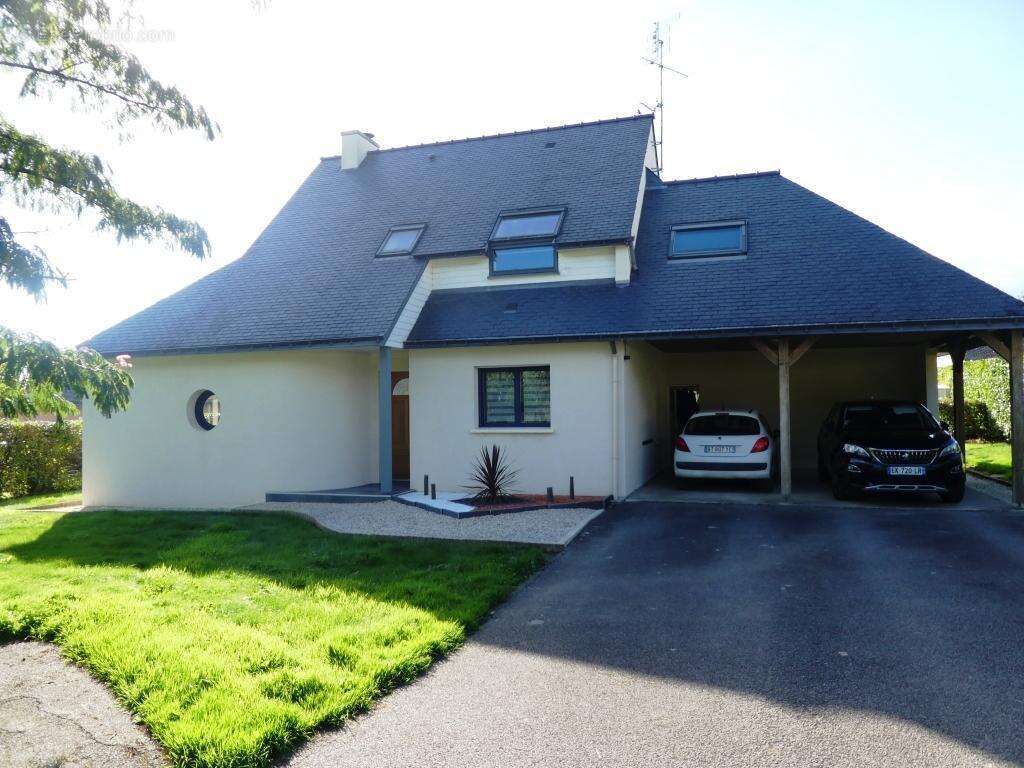 Maison à LOCMALO