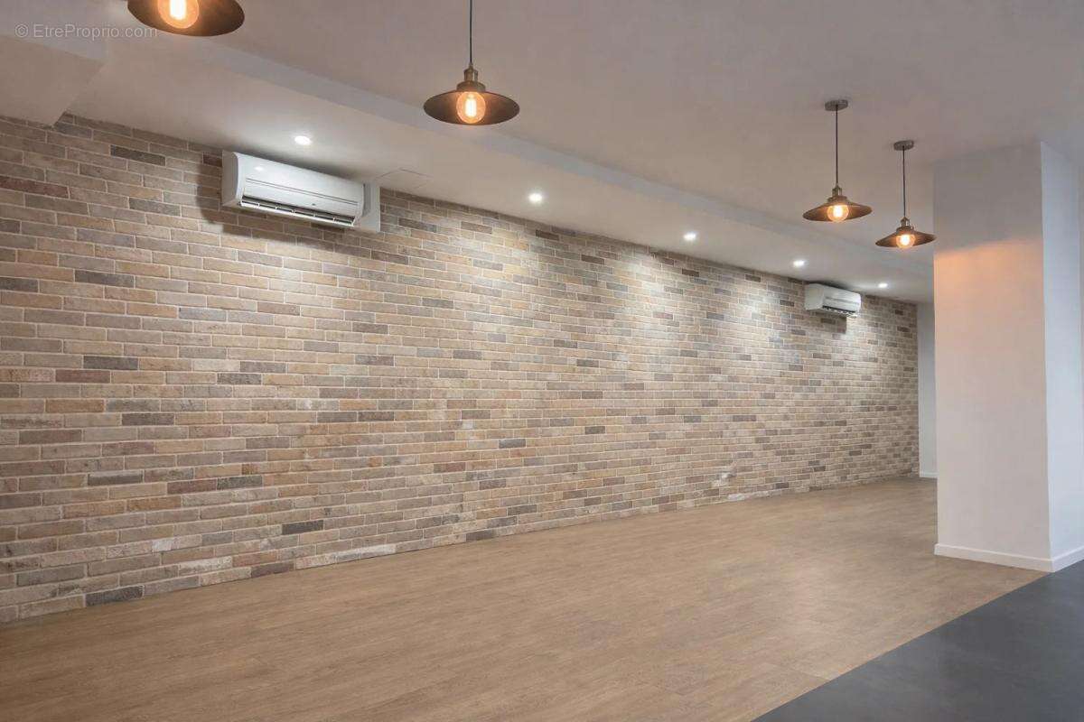 Commerce à RUEIL-MALMAISON