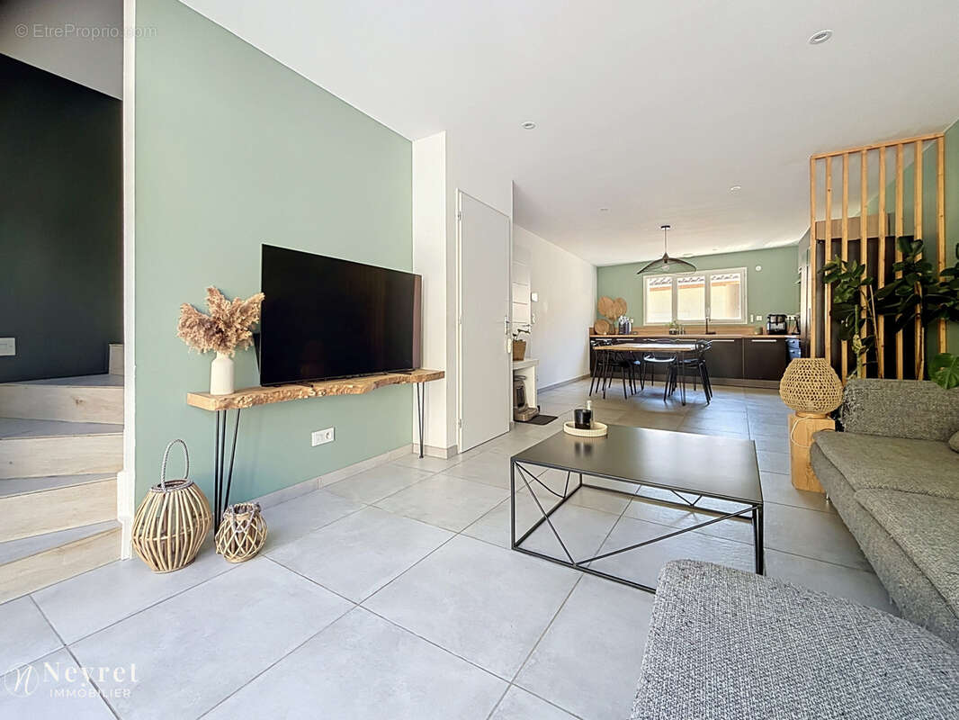 Maison T4 77m2- 3 chambres- Terrasse- Garage - photo 3
