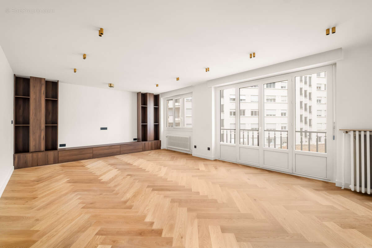 Appartement à LYON-6E