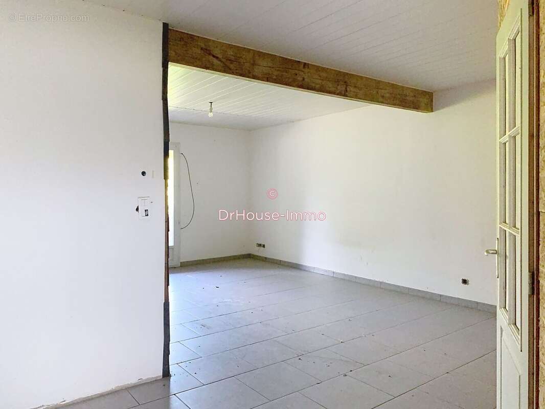 Maison à SAINT-VITE