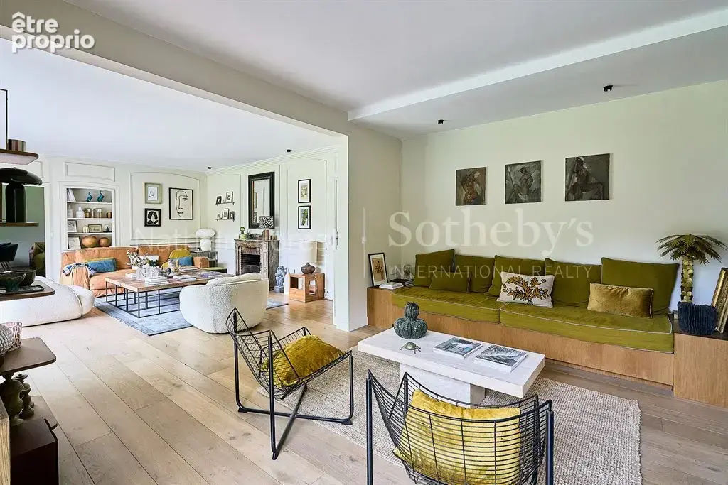 Croix Résidentiel , très jolie maison contemporaine  érigée en plain pied , 5 ch sur 2420 M2 de terr - photo 6