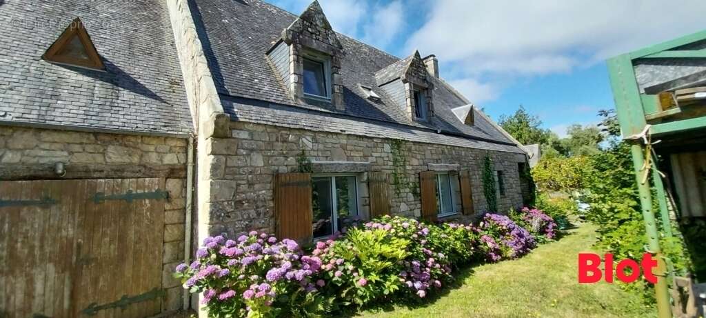 Maison à CAUDAN
