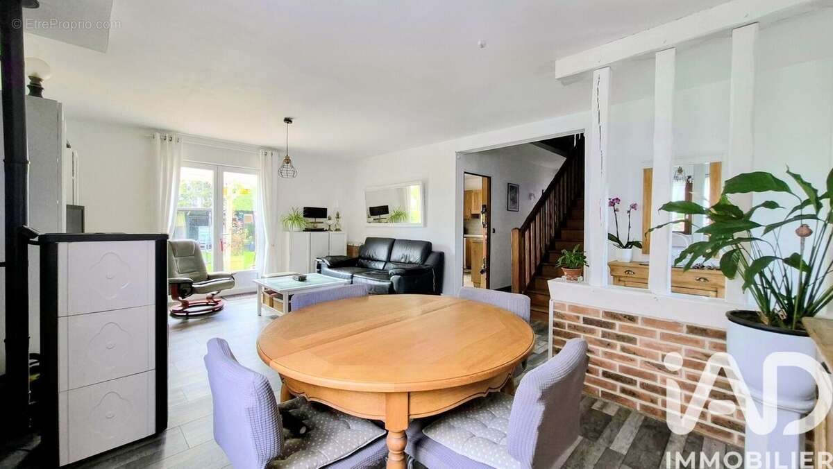 Maison 115 m² à Friardel  - photo 5