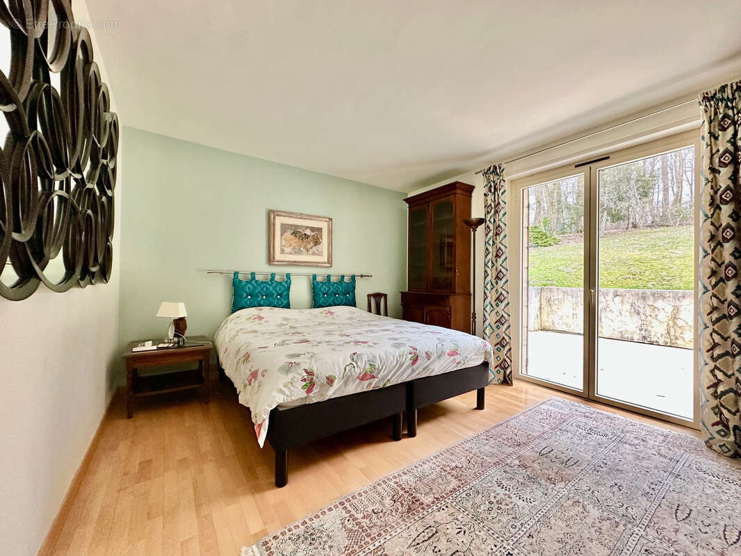 Maison à AUMONT-EN-HALATTE