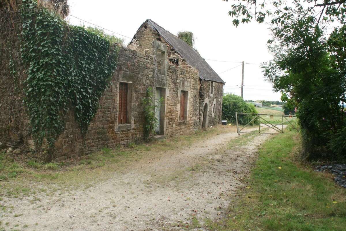 Maison à GUEGON