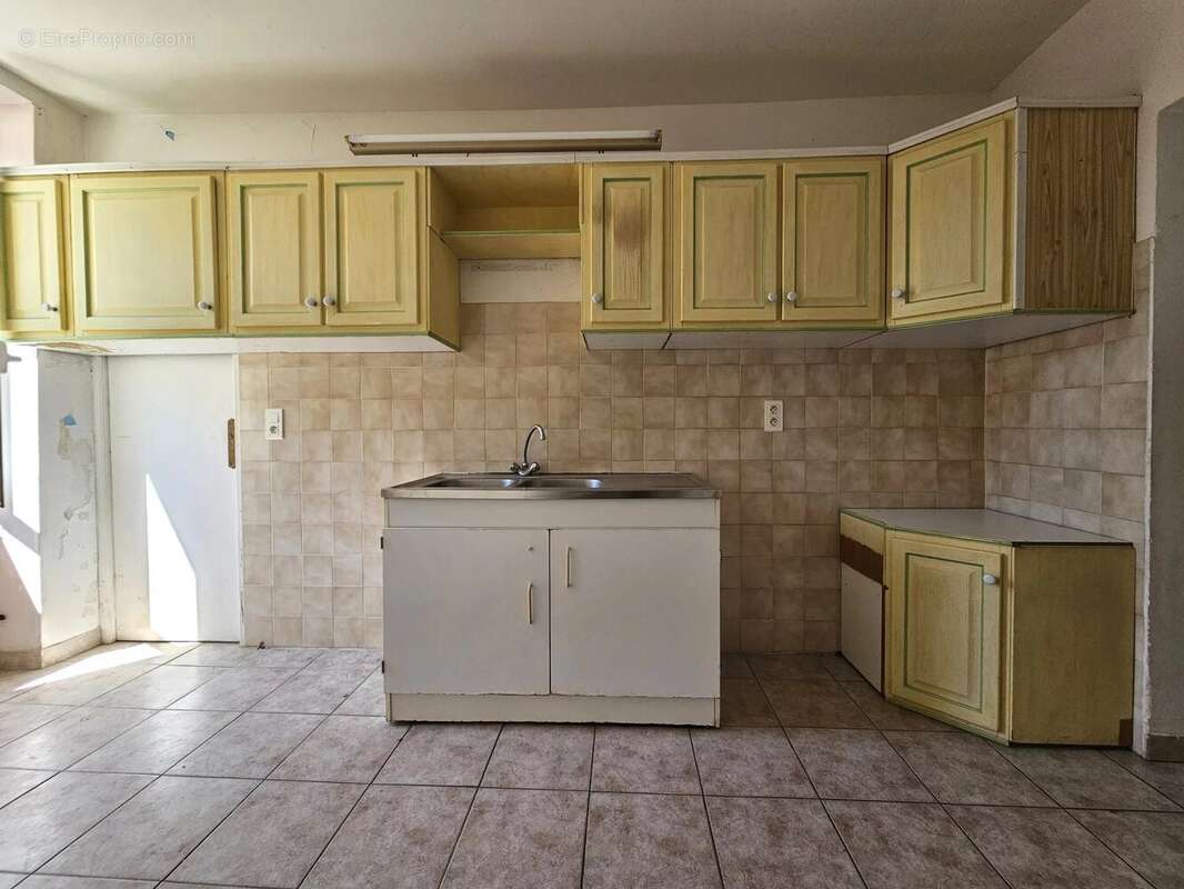 4 pièces 78,05 m² à rénover / Levens - possibilité studio indépendant - photo 4
