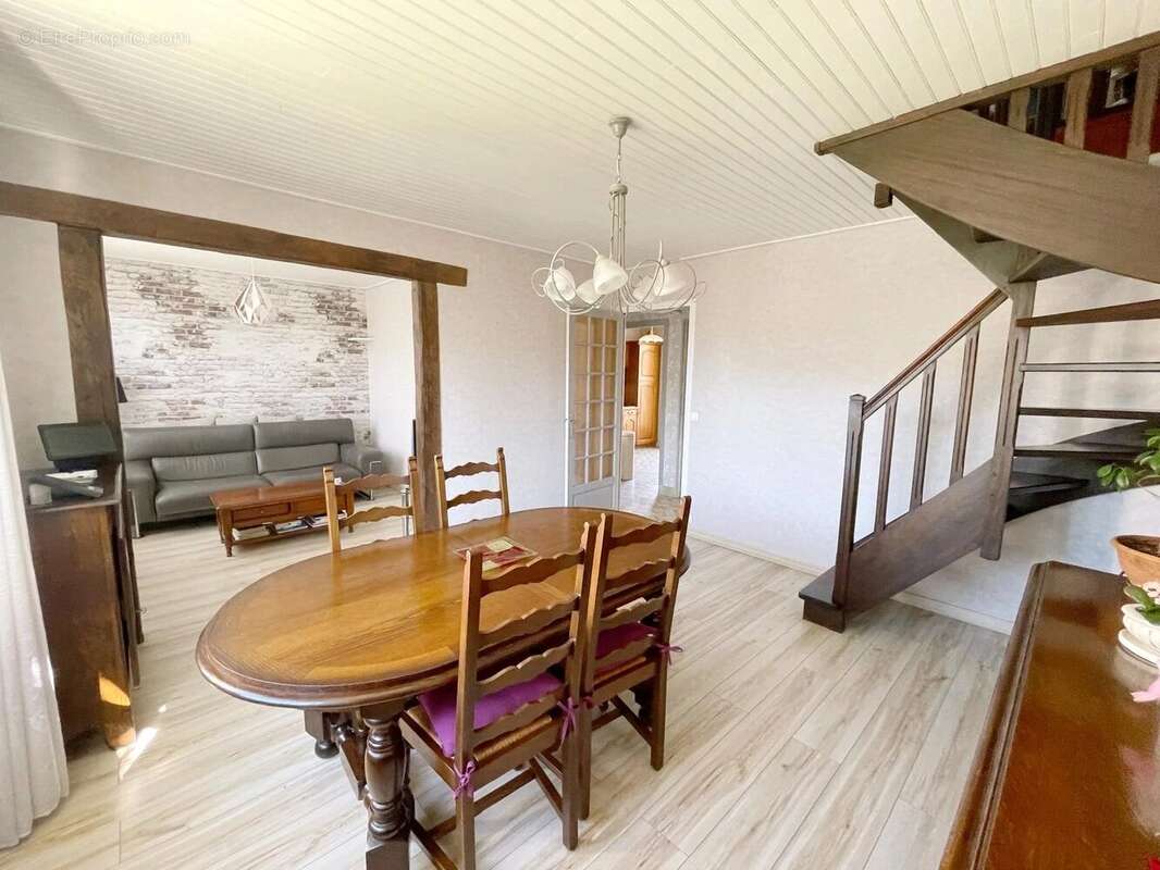 Maison à MONTFERMEIL