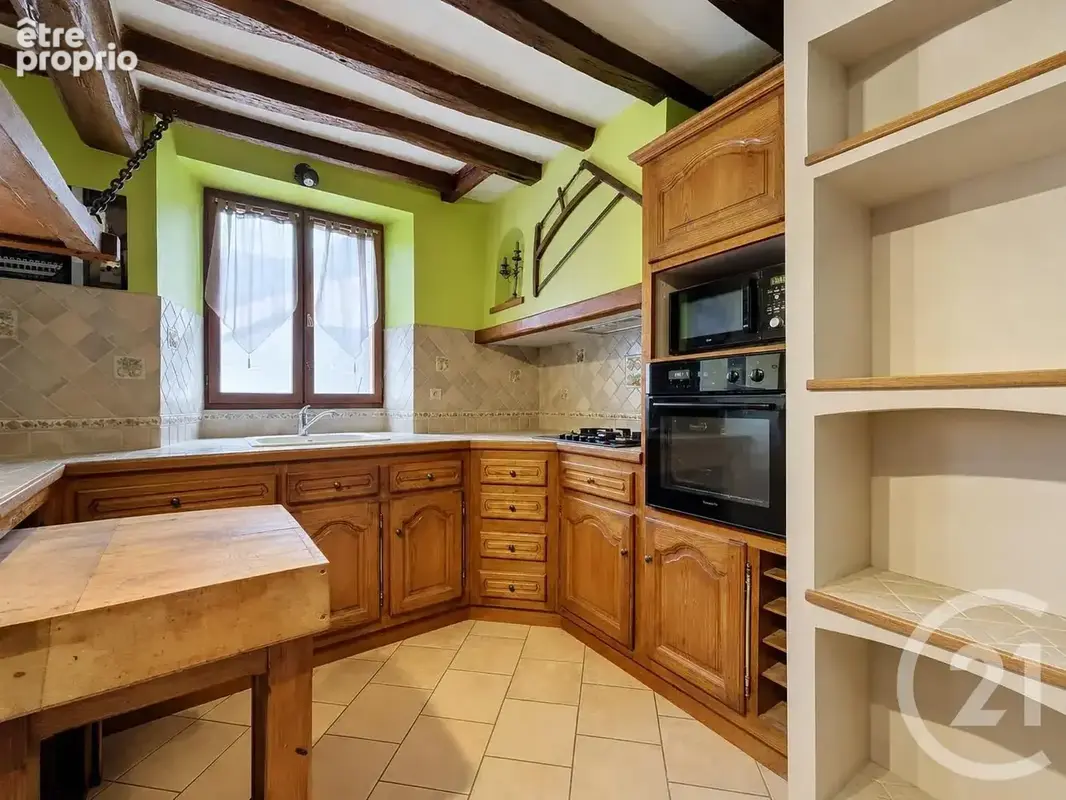 Maison 5 pièces 133 m² à vendre à Chartres (28000) - photo 2