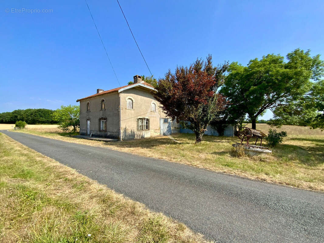 Maison Neuillac 3 pièce(s) 80 m2 - photo 16