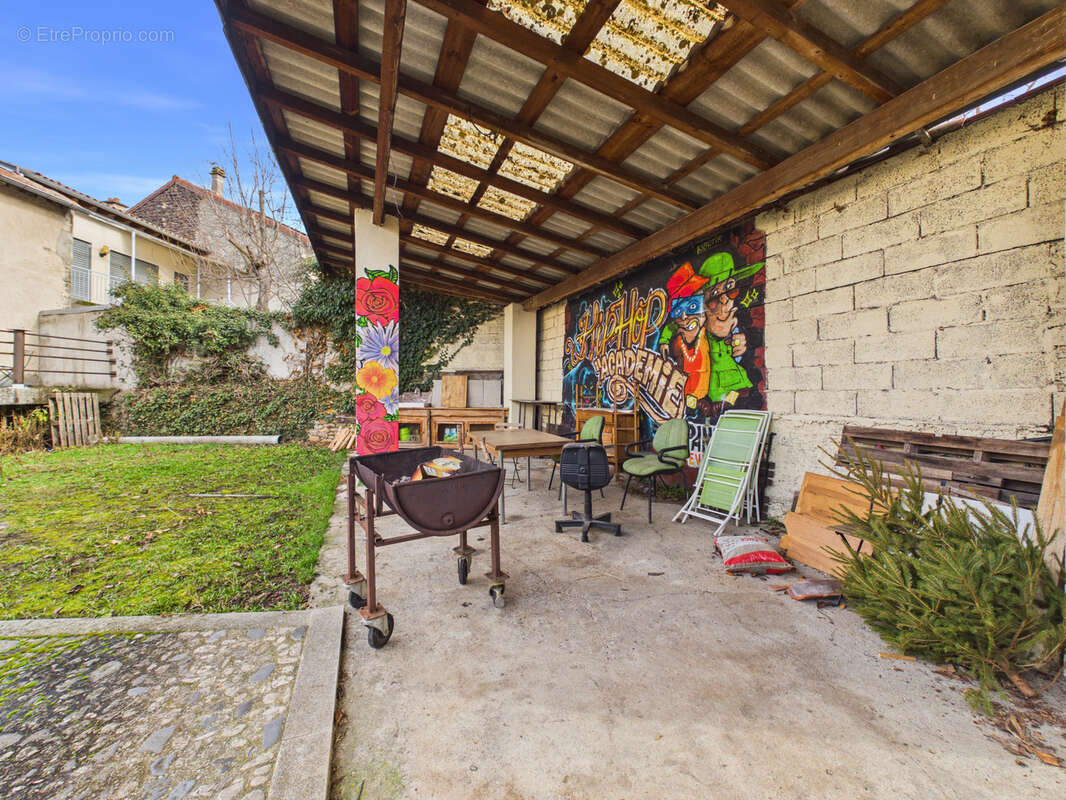 Maison à ESPALY-SAINT-MARCEL