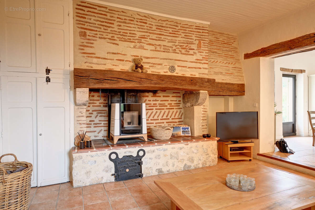 Maison à LE TEMPLE-SUR-LOT
