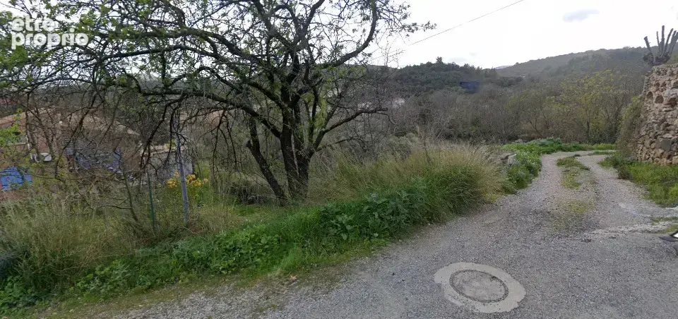 Terrain à PERET