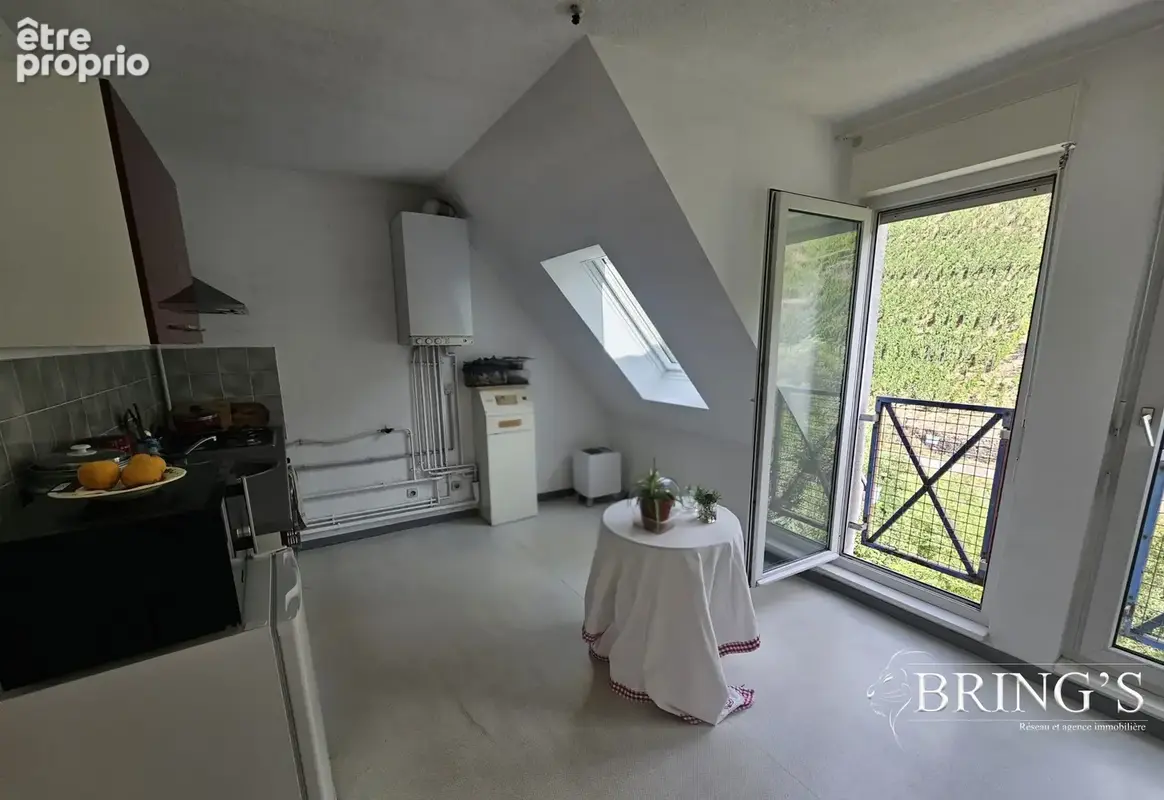 Appartement 65 m² à Thann  - photo 4