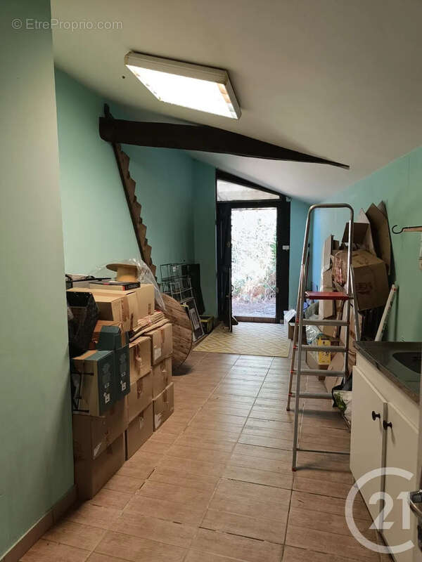 Maison 116 m² à Coutras  - photo 4