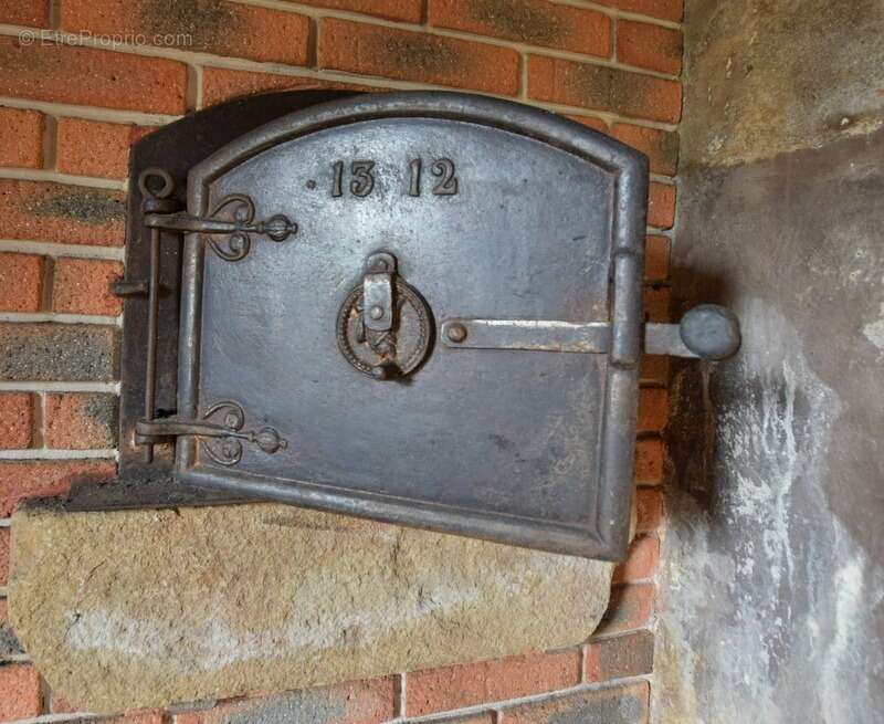 Maison à ARTIGUELOUVE