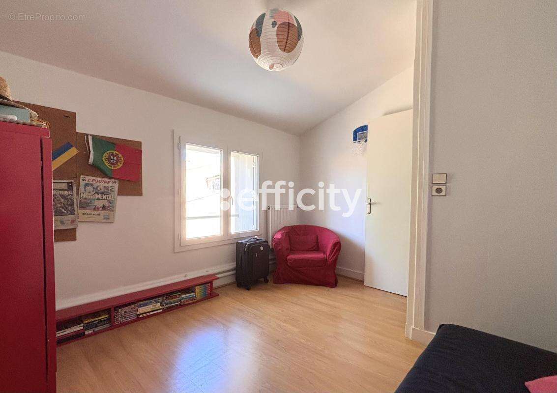 Maison 193 m² à Dompierre-Sur-Mer  - photo 5