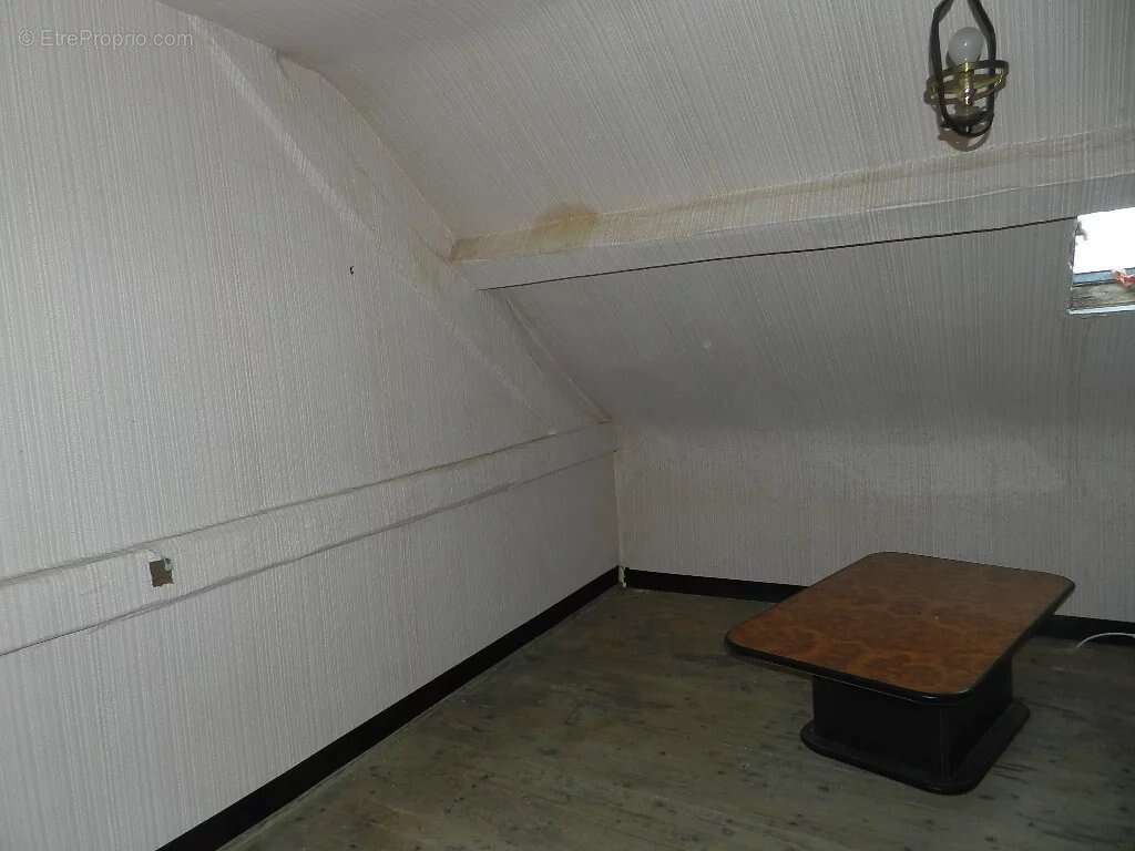 Maison à SAINT-PIERRE-SUR-DIVES