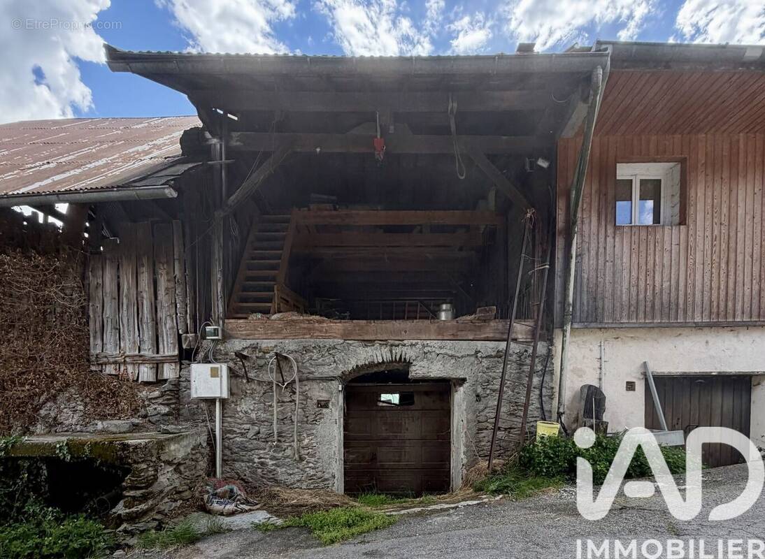 Photo 1 - Maison à ESSERTS-BLAY