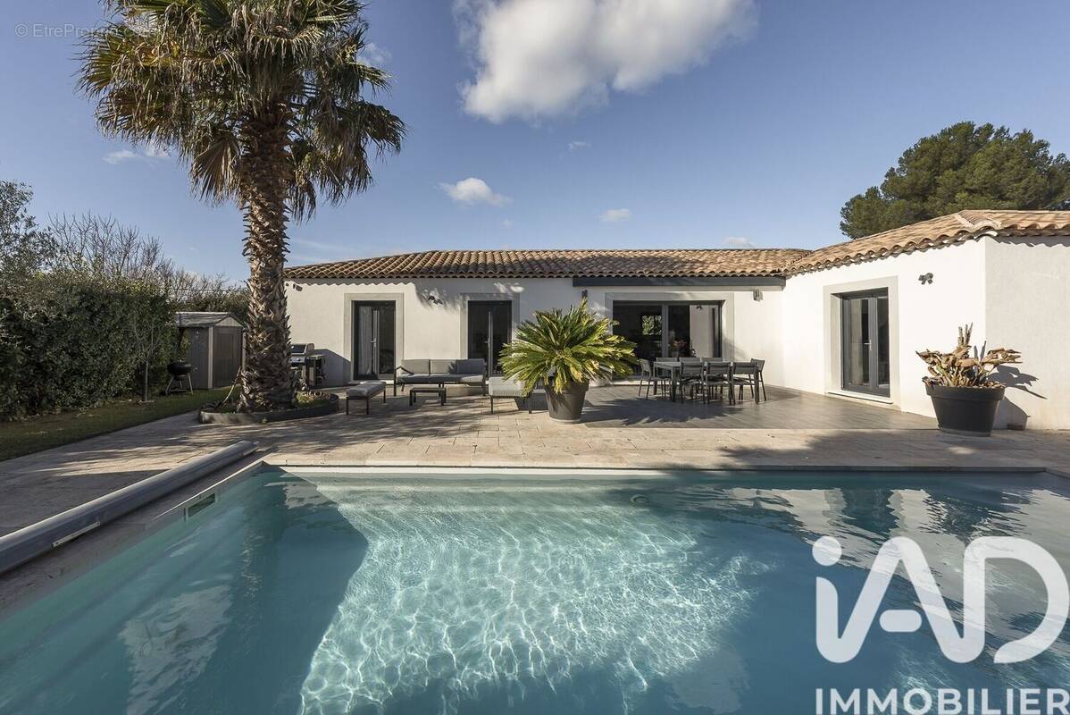 Photo 1 - Maison à VENTABREN