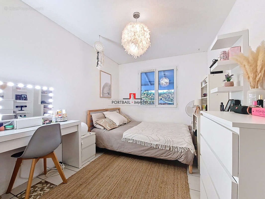 Maison à SAINT-ANDRE-DE-CUBZAC