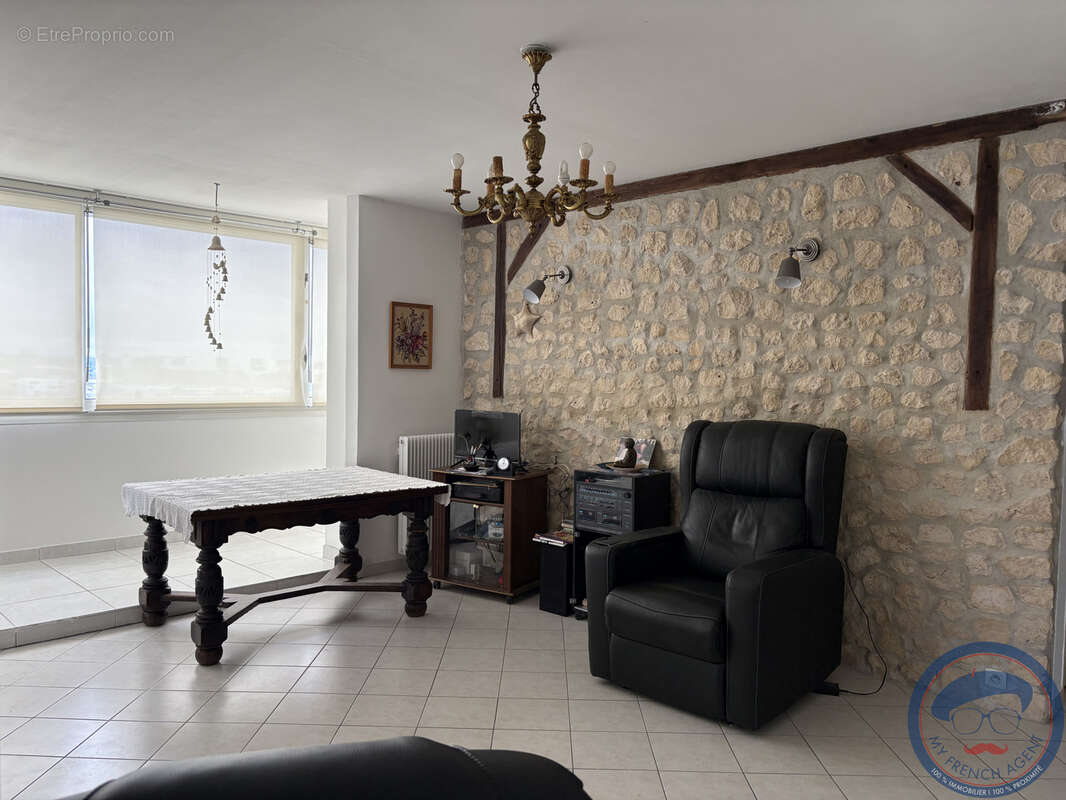 Appartement à SAINT-PIERRE-DES-CORPS