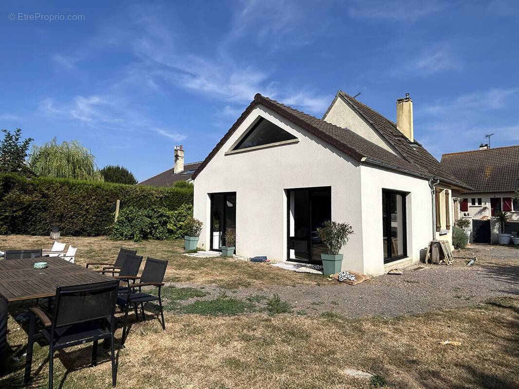 Maison à TOUFFREVILLE