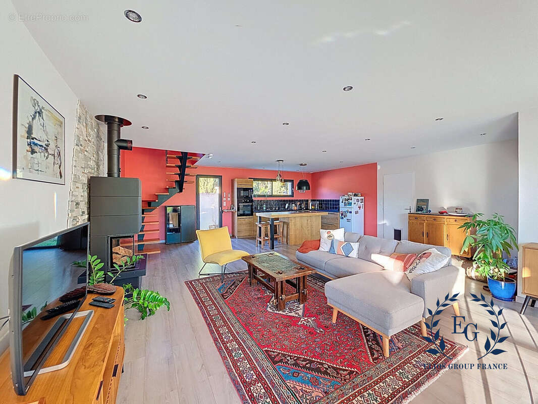 Maison à AIGUES-VIVES