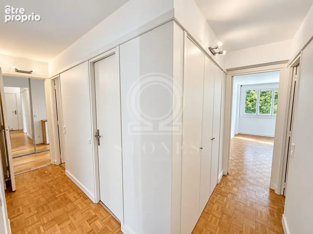 Appartement 4 pièces 101 m² à vendre à Saint-Cloud (92210) - photo 5