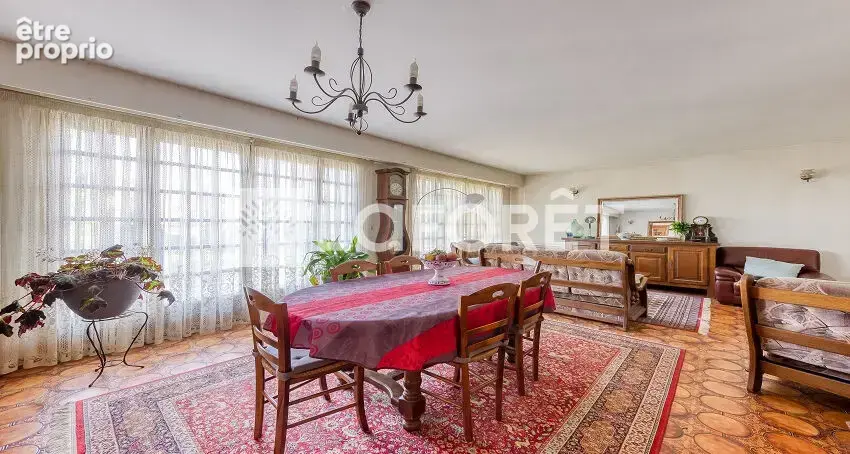 Maison à vendre à La Queue En Brie 7 pièce(s) 140 m2 - photo 8
