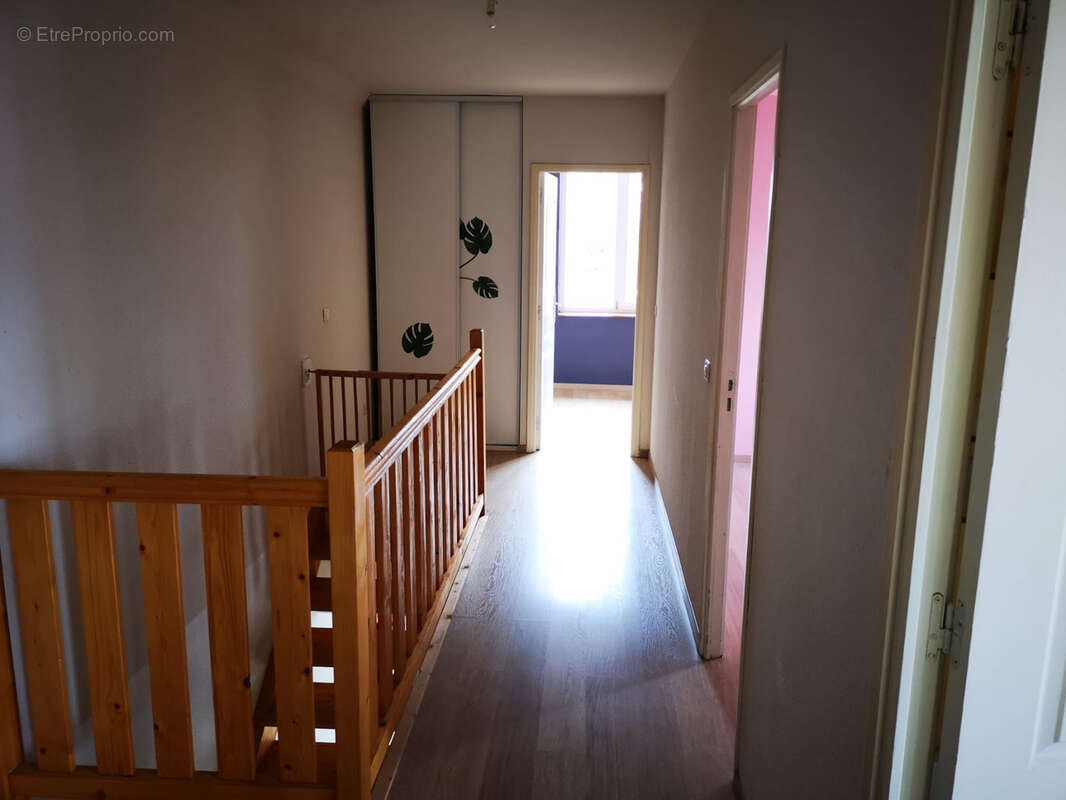 Appartement à SAINT-GORGON-MAIN