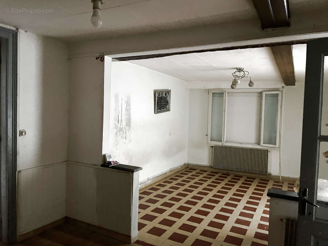 Maison à CASTILLON-LA-BATAILLE